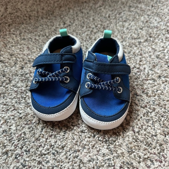 Carters Baby Crib Shoes! - Picture 1 of 3
